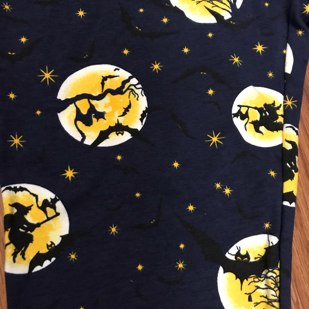 No Boundaries Halloween Ankle Leggings NWOT - Picture 3 of 5